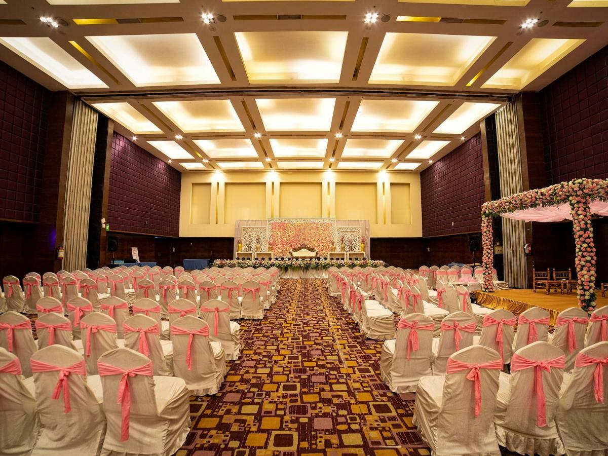 โรงแรมดิ ออร์คิด ปูเน ปูเน่ ภายนอก รูปภาพ The Grand Ballroom